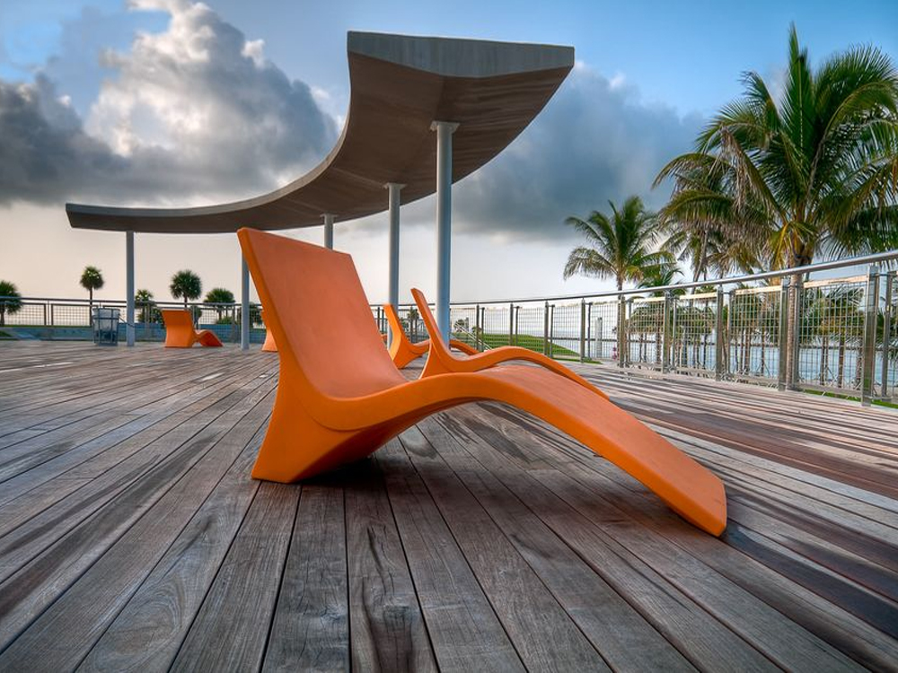 Tips and best practices for staining your dock or deck