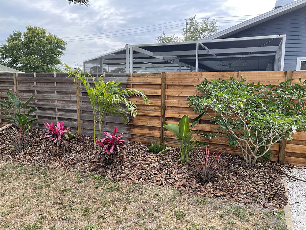 Enhancing and Protecting Your Florida Fence with Gulf Coast Stain & Seal